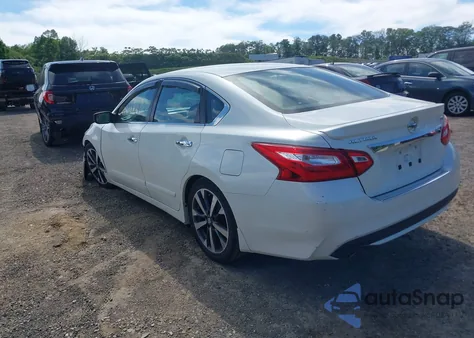 2016 Nissan Altima 2.5 Sr z USA, uszkodzony, nr VIN 1N4AL3AP8GC271119